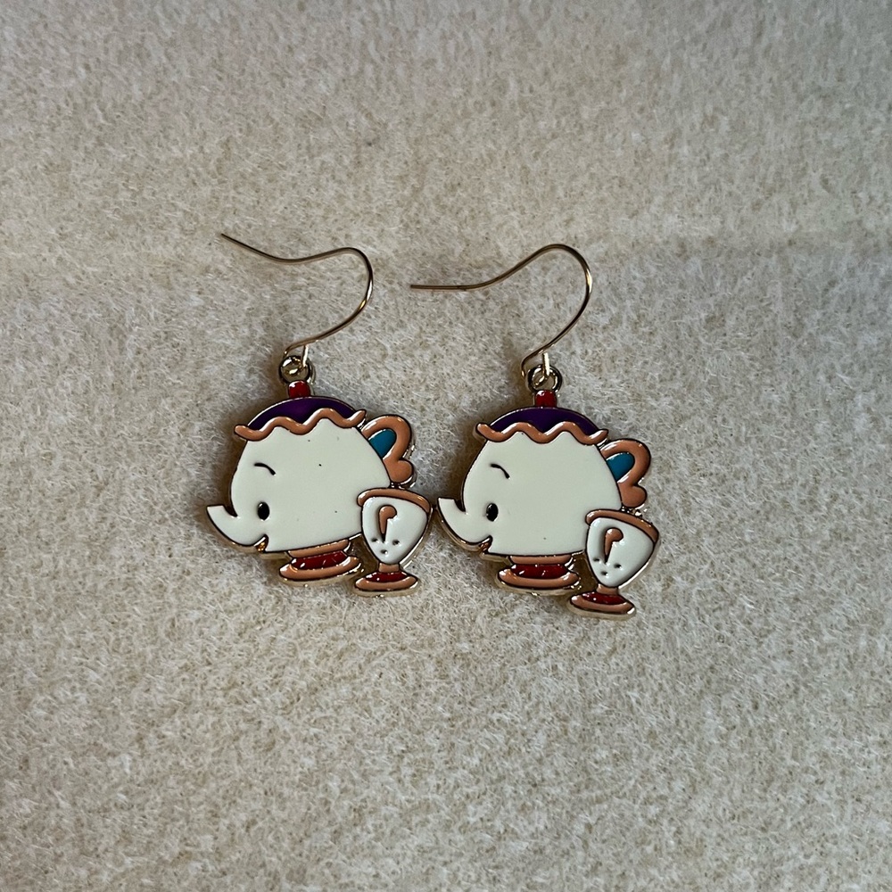 *3 for $20* Disney Mrs. Potts and Chip Beauty and the Beast Earrings